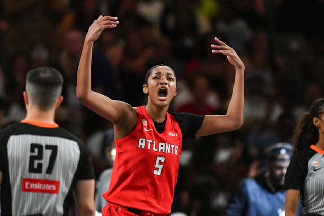 COLLEGE PARK, GA - JULY 13: Atlanta forward Angel Reese (5) reacts during the WNBA, Basketball Damen, USA game between the Los Angeles Sparks and the Atlanta Dream on July 13th, 2026 at Gateway Center Arena in College Park, GA. (Photo by Rich von Biberstein Icon Sportswire) WNBA: JUL 13 Los Angeles Sparks at Atlanta Dream EDITORIAL USE ONLY Icon260713001