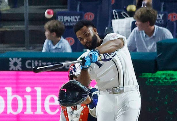 Tampa Bay Rays Junior Caminero competes in the first round of the 2026 MLB, Baseball Herren, USA Home Run Derby at Citizens Bank Park in Philadelphia, Pennsylvania, on Monday, July 13, 2026.  PHI20260713927 LAURENCExKESTERSON