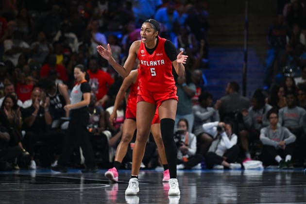 COLLEGE PARK, GA - JULY 13: Atlanta forward Angel Reese (5) reacts after making a three-pointer during the WNBA, Basketball Damen, USA game between the Los Angeles Sparks and the Atlanta Dream on July 13th, 2026 at Gateway Center Arena in College Park, GA. (Photo by Rich von Biberstein Icon Sportswire) WNBA: JUL 13 Los Angeles Sparks at Atlanta Dream EDITORIAL USE ONLY Icon260713041