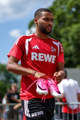 13.07.2026, Fußball, Trainingsauftakt 1.FC Köln, 1. Fußball Bundesliga, Geißbockheim, Saison 2026 2027: Linton Maina (1FC Koeln 37) beim ersten Training der neuen Saison 26 27 DFB regulations prohibit any use of photographs as image sequences and or quasi-video. Nordrhein-Westfalen Deutschland *** July 13, 2026, Soccer, 1. FC Köln s first training session, 1 Bundesliga, Geißbockheim, 2026–2027 season: Linton Maina, 1. FC Köln, No. 37, at the first training session of the new 2026–2027 season. DFB regulations prohibit any use of photographs as image sequences and or quasi-video. North Rhine-Westphalia, Germany