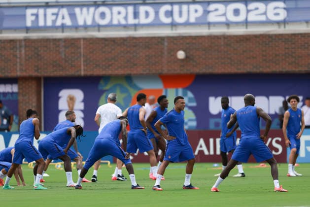 (260714) -- DALLAS, July 14, 2026 -- Players of France attend a training session ahead of the semi-final match between France and Spain at the 2026 FIFA World Cup, WM, Weltmeisterschaft, Fussball in Dallas, the United States, on July 13, 2026. ) (SP)U.S.-DALLAS-FIFA WORLD CUP-TEAM FRANCE-TRAINING HuxXingyu 