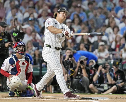 Baseball: MLB, Baseball Herren, USA All-Star Home Run Derby Munetaka Murakami of the Chicago White Sox competes in the MLB All-Star Home Run Derby on July 13, 2026, at Citizens Bank Park in Philadelphia.  A14AA0005623014P