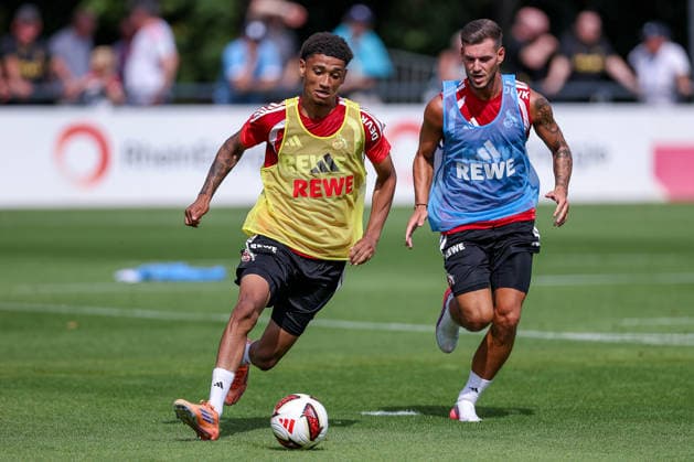 13.07.2026, Fußball, Trainingsauftakt 1.FC Köln, 1. Fußball Bundesliga, Geißbockheim, Saison 2026 2027: Nilas Yacobi im Zweikampf gegen Tom Krauß (1FC Koeln 05) beim ersten Training der neuen Saison 26 27 DFB regulations prohibit any use of photographs as image sequences and or quasi-video. Nordrhein-Westfalen Deutschland *** July 13, 2026, Soccer, 1. FC Köln’s first training session of the season, Bundesliga, Geißbockheim, 2026–2027 Season: Nilas Yacobi in a tackle against Tom Krauß during 1. FC Köln’s first training session of the new 2026–2027 season. DFB regulations prohibit any use of photographs as image sequences and or quasi-video. North Rhine-Westphalia, Germany