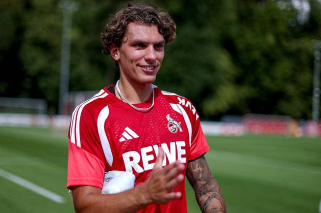13.07.2026, Fußball, Trainingsauftakt 1.FC Köln, 1. Fußball Bundesliga, Geißbockheim, Saison 2026 2027: Julian Pauli (1FC Koeln) beim ersten Training der neuen Saison 26 27 DFB regulations prohibit any use of photographs as image sequences and or quasi-video. Nordrhein-Westfalen Deutschland *** July 13, 2026, Soccer, 1. FC Köln’s first training session, Bundesliga, Geißbockheim, 2026–2027 season, Julian Pauli, 1. FC Köln at the first training session of the new 2026–2027 season. DFB regulations prohibit any use of photographs as image sequences and or quasi-video. North Rhine-Westphalia, Germany