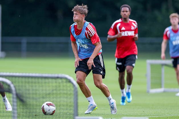 13.07.2026, Fußball, Trainingsauftakt 1.FC Köln, 1. Fußball Bundesliga, Geißbockheim, Saison 2026 2027: Jonathan Friemel beim ersten Training der neuen Saison 26 27 DFB regulations prohibit any use of photographs as image sequences and or quasi-video. Nordrhein-Westfalen Deutschland *** July 13, 2026, Soccer, 1. FC Köln’s first training session, Bundesliga, Geißbockheim, 2026–2027 season. Jonathan Friemel at the first training session of the new 2026–2027 season. DFB regulations prohibit any use of photographs as image sequences and or quasi-video. North Rhine-Westphalia, Germany