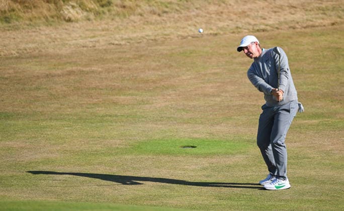 Rory McIlroy (NIR) on the 9th fairway 154th Open Golf Championships, Royal Birkdale, Southport, UK - 14 Jul 2026Southport Royal Birkdale United Kingdom  Copyright: xGreigxCowie Shutterstockx 16988289ap