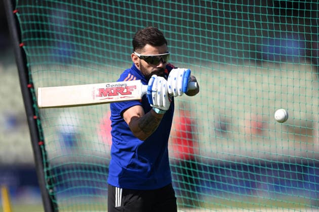 England v India, Metro Bank One Day International Virat Kohli of India warming up ahead of the Metro Bank One Day international match, Länderspiel, Nationalmannschaft between England and India at Edgbaston, Birmingham, UK on 14 July 2026. Birmingham Edgbaston West Midlands UK Editorial use only , Copyright: xGrahamxHuntx PSI-24506-0002