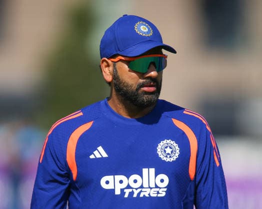 BIRMINGHAM, ENGLAND - JULY 14: Rohit Sharma of India warms up before the 1st Metro Bank ODI match between England and India at Edgbaston on July 14, 2026 in Birmingham, England.  Copyright: xJayxPatel SPPx Sportspressphoto_SPR190412
