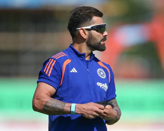 BIRMINGHAM, ENGLAND - JULY 14: Virat Kohli of India warms up before the 1st Metro Bank ODI match between England and India at Edgbaston on July 14, 2026 in Birmingham, England.  Copyright: xJayxPatel SPPx Sportspressphoto_SPR190414