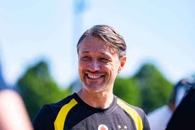 Bundesliga, Borussia Dortmund öffentliches Training am 14.07.2026, Saisonstart 2026 2027 in Dortmud Niko Kovac lacht zufrieden glücklich *** Bundesliga, Borussia Dortmund public training session on July 14, 2026, start of the 2026–2027 season in Dortmund; Niko Kovac laughs, looking satisfied and happy Copyright: xDavidxInderliedx