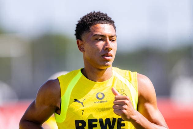 Bundesliga, Borussia Dortmund öffentliches Training am 14.07.2026, Saisonstart 2026 2027 in Dortmud Jobe Bellingham *** Bundesliga, Borussia Dortmund public training session on July 14, 2026, start of the 2026–2027 season in Dortmund, Jobe Bellingham Copyright: xDavidxInderliedx