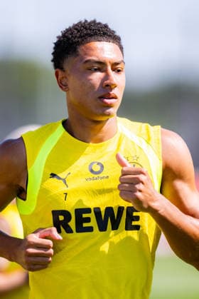 Bundesliga, Borussia Dortmund öffentliches Training am 14.07.2026, Saisonstart 2026 2027 in Dortmud Jobe Bellingham *** Bundesliga, Borussia Dortmund public training session on July 14, 2026, start of the 2026–2027 season in Dortmund, Jobe Bellingham Copyright: xDavidxInderliedx