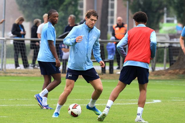 DEU, DFL, 2. FBL Hertha BSC, Training, 14.07.2026, Sportforum, Berlin, DEU, DFL, 2. FBL Hertha BSC, Training, Linus Gechter (Hertha BSC Berlin 44), Jelani Ndi (Hertha BSC Berlin 28) DFL - regulations prohibit any use of Photographs as image sequences and or quasi-video *** GER, DFL, 2nd Bundesliga Hertha BSC, Training, July 14, 2026, Sportforum, Berlin, GER, DFL, 2nd Bundesliga Hertha BSC, Training, Linus Gechter Hertha BSC Berlin 44, Jelani Ndi Hertha BSC Berlin 28. DFL regulations prohibit any use of photographs as image sequences and or quasi-video. Nordphotox xEngler nph00076