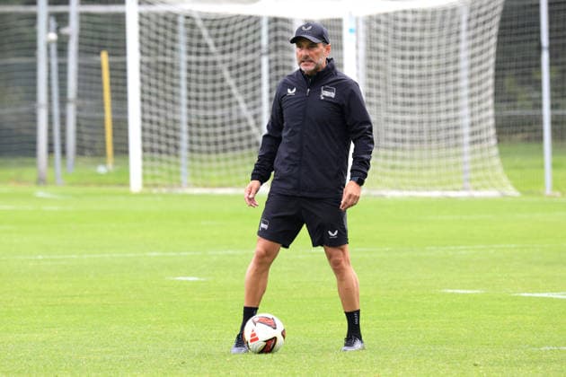 DEU, DFL, 2. FBL Hertha BSC, Training, 14.07.2026, Sportforum, Berlin, DEU, DFL, 2. FBL Hertha BSC, Training, Cheftrainer Stefan Leitl (Hertha BSC Berlin) DFL - regulations prohibit any use of Photographs as image sequences and or quasi-video *** GER, DFL, 2nd Bundesliga Hertha BSC, Training, July 14, 2026, Sportforum, Berlin, GER, DFL, 2nd Bundesliga Hertha BSC, Training, Head Coach Stefan Leitl Hertha BSC Berlin DFL regulations prohibit any use of photographs as image sequences and or quasi-video Nordphotox xEngler nph00076