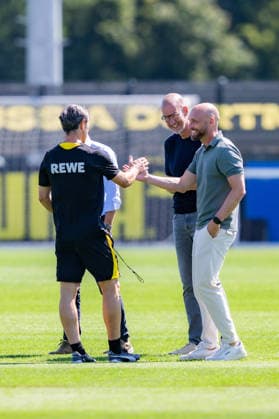 Bundesliga, Borussia Dortmund öffentliches Training am 14.07.2026, Saisonstart 2026 2027 in Dortmud Ole Book, Niko Kovac, Lars Ricken und Carsten Cramer *** Bundesliga, Borussia Dortmund public training session on July 14, 2026; start of the 2026–2027 season in Dortmund: Ole Book, Niko Kovac, Lars Ricken, and Carsten Cramer Copyright: xDavidxInderliedx