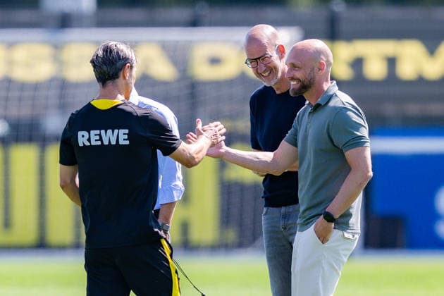 Bundesliga, Borussia Dortmund öffentliches Training am 14.07.2026, Saisonstart 2026 2027 in Dortmud Ole Book, Niko Kovac, Lars Ricken und Carsten Cramer *** Bundesliga, Borussia Dortmund public training session on July 14, 2026; start of the 2026–2027 season in Dortmund: Ole Book, Niko Kovac, Lars Ricken, and Carsten Cramer Copyright: xDavidxInderliedx