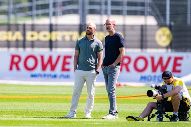 Bundesliga, Borussia Dortmund öffentliches Training am 14.07.2026, Saisonstart 2026 2027 in Dortmud Ole Book, Carsten Cramer *** Bundesliga, Borussia Dortmund public training session on July 14, 2026, start of the 2026–2027 season in Dortmund, Ole Book, Carsten Cramer Copyright: xDavidxInderliedx