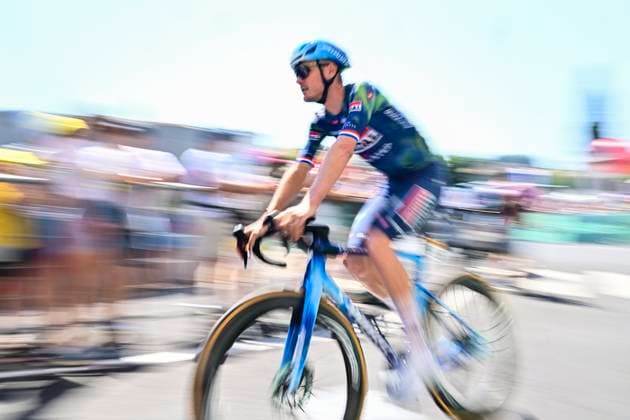 Tour de France 2026 Stage 10 LE LIORAN, FRANCE - JULY 14 : Van Baarle Dylan (NED) of Soudal Quick-Step before the start of the race during stage 10 of the 113rd edition of Tour de France an UCI World Tour 2.UWT cycling road race stage for Men Elite of 167 km with start in Aurillac and finish in Le Lioran on July 14, 2026 in Le Lioran, France, 14 07 2026 Le Lioran France  Copyright: xPeterxDexVoechtx