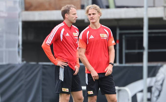 Marvin Friedrich redet mit Tom Rothe Fußball Fussball Training Bundesliga Herren DFL Saison 2026 2027 14.07.2026 1.FC Union Berlin FCU DFL regulations prohibit any use of photographs as image sequences and or quasi-video. *** Marvin Friedrich talks with Tom Rothe Sports Soccer Soccer Training Bundesliga Men s DFL Season 2026–2027 July 14, 2026 1. FC Union Berlin FCU DFL regulations prohibit any use of photographs as image sequences and or quasi-video