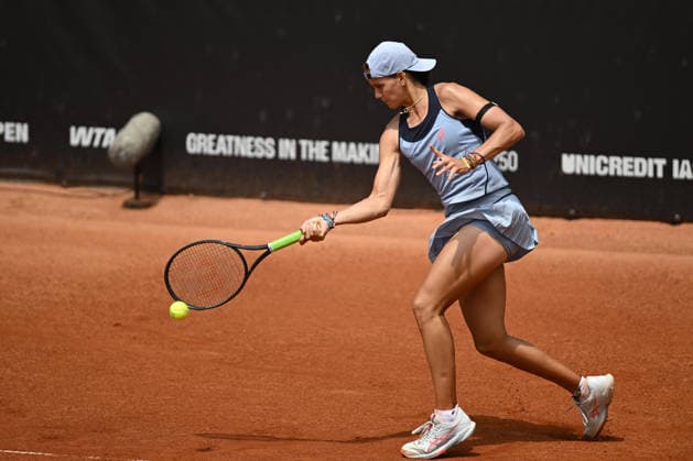 UniCredit IASI OPEN Emiliana Arango of Columbia plays against Tamara Zidansek of Slovenia during the Unicredit Iasi Open game, in Iasi, Romania, on July 14, 2026. Imago Images Alex Nicodim Copyright: xAlexxNicodimx
