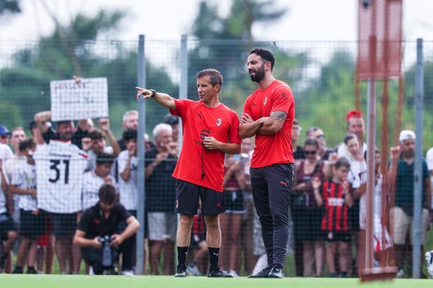Ruben Amorim Head Coach of AC Milan looks on during Training Session AC Milan 2026 27 at Milanello in Milan, Italy Milan Milanello Milan Italy Copyright: xEPhotopressx SP24-1440-039