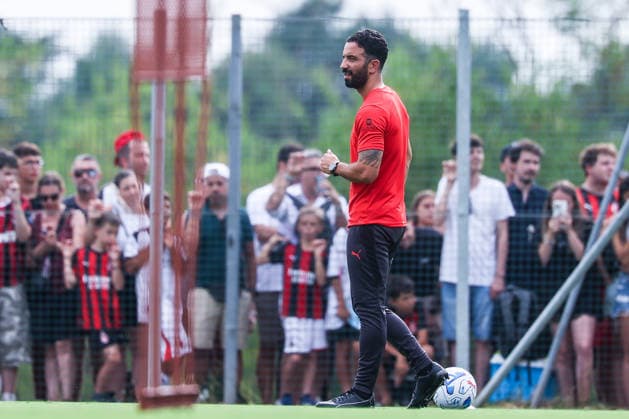 Ruben Amorim Head Coach of AC Milan looks on during Training Session AC Milan 2026 27 at Milanello in Milan, Italy Milan Milanello Milan Italy Copyright: xEPhotopressx SP24-1440-040