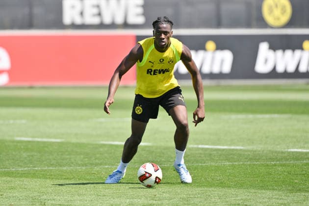Joane Gadou (Borussia Dortmund) 14.07.2026, Fussball 1. Bundesliga, Saison 2026 2027, Training Borussia Dortmund Dortmund Trainingsgelände Nordrhein Westfalen Deutschland *** Joane Gadou, Borussia Dortmund, July 14, 2026; Soccer, Bundesliga 1, 2026–2027 season; Borussia Dortmund training session at the Dortmund training facility in North Rhine-Westphalia, Germany Team2