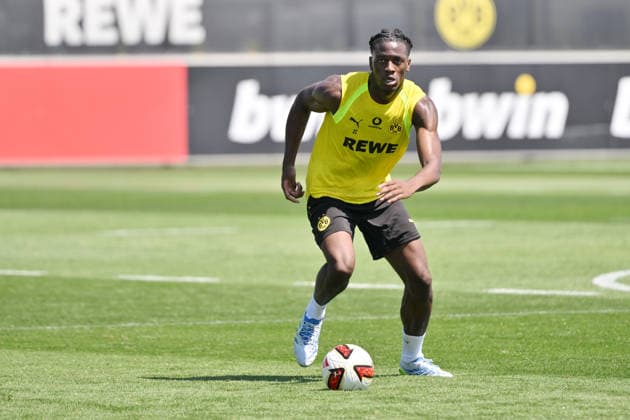 Joane Gadou (Borussia Dortmund) 14.07.2026, Fussball 1. Bundesliga, Saison 2026 2027, Training Borussia Dortmund Dortmund Trainingsgelände Nordrhein Westfalen Deutschland *** Joane Gadou, Borussia Dortmund, July 14, 2026; Soccer, Bundesliga 1, 2026–2027 season; Borussia Dortmund training session at the Dortmund training facility in North Rhine-Westphalia, Germany Team2