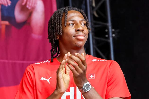 Johan Manzambi , Schweiz, Schweizer Nationalteam Empfang Zürich, WM-Rückkehr der Schweizer Nati, Empfang nach der WM 2026, 2026, 14.07.2026, Turbinenplatz, Zürich, Schweiz Zürich Turbinenplatz Schweiz *** Johan Manzambi, Switzerland, Swiss National Team Welcome Ceremony in Zurich, World Cup: Return of the Swiss National Team, Welcome Ceremony after the 2026 World Cup, 2026, July 14, 2026, Turbinenplatz, Zurich, Switzerland, Zurich, Turbinenplatz, Switzerland Copyright: xGrantxHubbsx