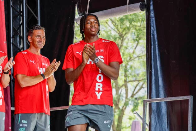 Johan Manzambi , Schweiz, Schweizer Nationalteam Empfang Zürich, WM-Rückkehr der Schweizer Nati, Empfang nach der WM 2026, 2026, 14.07.2026, Turbinenplatz, Zürich, Schweiz Zürich Turbinenplatz Schweiz *** Johan Manzambi, Switzerland, Swiss National Team Welcome Ceremony in Zurich, World Cup: Return of the Swiss National Team, Welcome Ceremony after the 2026 World Cup, 2026, July 14, 2026, Turbinenplatz, Zurich, Switzerland, Zurich, Turbinenplatz, Switzerland Copyright: xGrantxHubbsx