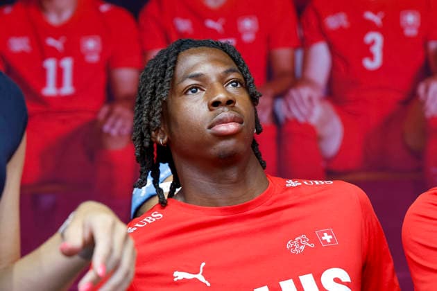 Johan Manzambi , Schweiz, Schweizer Nationalteam Empfang Zürich, WM-Rückkehr der Schweizer Nati, Empfang nach der WM 2026, 2026, 14.07.2026, Turbinenplatz, Zürich, Schweiz Zürich Turbinenplatz Schweiz *** Johan Manzambi, Switzerland, Swiss National Team Welcome Ceremony in Zurich, World Cup: Return of the Swiss National Team, Welcome Ceremony after the 2026 World Cup, 2026, July 14, 2026, Turbinenplatz, Zurich, Switzerland, Zurich, Turbinenplatz, Switzerland Copyright: xGrantxHubbsx
