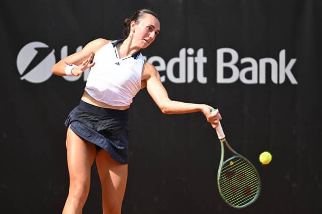 UniCredit IASI OPEN Ipek Oz of Turkey plays against Oleksandra Oliynykova of Ukraine during the Unicredit Iasi Open game, in Iasi, Romania, on July 14, 2026. Imago Images Alex Nicodim Copyright: xAlexxNicodimx