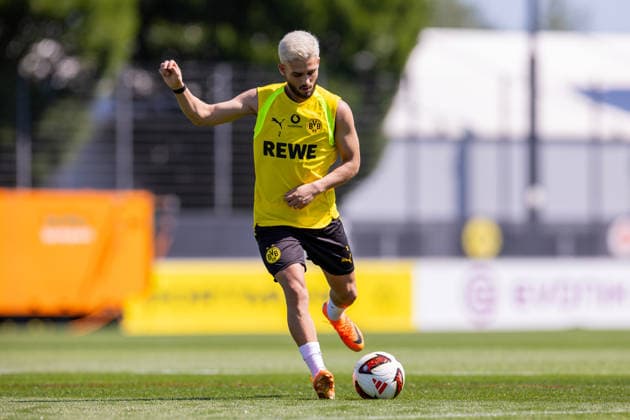 14.07.2026, Fussball, Training von Borussia Dortmund. Yan Couto (Borussia Dortmund). Dortmund Trainingsgelände des BVB NRW Deutschland xRHR-FOTO DEx *** July 14, 2026, Soccer, Borussia Dortmund Training Session: Yan Couto, Borussia Dortmund, BVB Training Facility, NRW, Germany, xRHR PHOTO DEx Copyright: DennisxEwert RHR-FOTOx RHR-FOTO DE