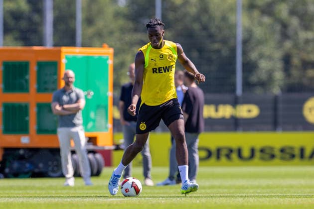 14.07.2026, Fussball, Training von Borussia Dortmund. Joane Gadou (Borussia Dortmund). Dortmund Trainingsgelände des BVB NRW Deutschland xRHR-FOTO DEx *** July 14, 2026, Soccer, Borussia Dortmund Training Session: Joane Gadou, Borussia Dortmund, BVB Training Facility, NRW, Germany, xRHR PHOTO DEx Copyright: DennisxEwert RHR-FOTOx RHR-FOTO DE