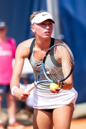 TENNIS - WTA, Tennis Damen Generali Open Ladies Kitzbuehel KITZBUEHEL,AUSTRIA,14.JUL.26 - TENNIS - WTA Tour, Generali Open Ladies Kitzbuehel. Image shows Laura Samson (CZE).  GEPAxpictures xJulioxArellano