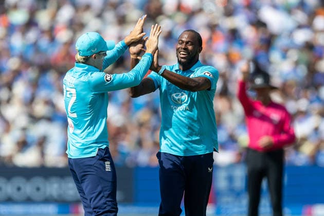 England v India, Metro Bank One Day International WICKET India batter Virat Kohli LBW off bowling of England bowler Jofra Archer and celebrates during the Metro Bank One Day international match, Länderspiel, Nationalmannschaft between England and India at Edgbaston, Birmingham, UK on 14 July 2026. Birmingham Edgbaston West Midlands UK Editorial use only , Copyright: xManjitxNarotrax PSI-24512-0104