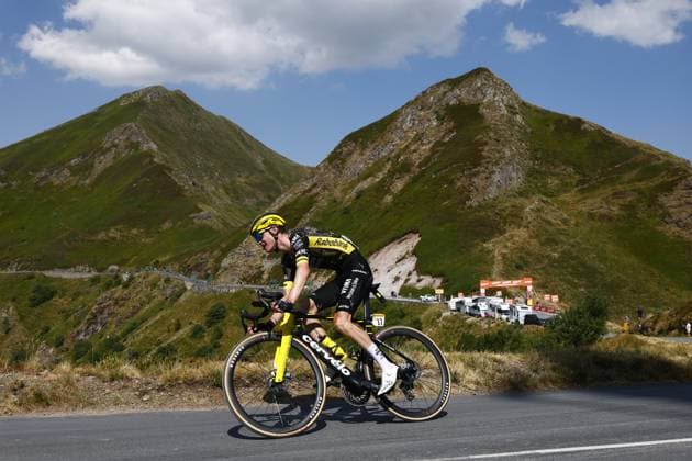 Tour de France 2026 Stage 10 LE LIORAN, FRANCE - JULY 14 : Kuss Sepp (USA) of Team Visma Lease a Bike in action during stage 10 of the 113rd edition of Tour de France an UCI World Tour 2.UWT cycling road race stage for Men Elite of 167 km with start in Aurillac and finish in Le Lioran on July 14, 2026 in Le Lioran, France, 14 07 2026 Le Lioran France  Copyright: xLucaxBettinix