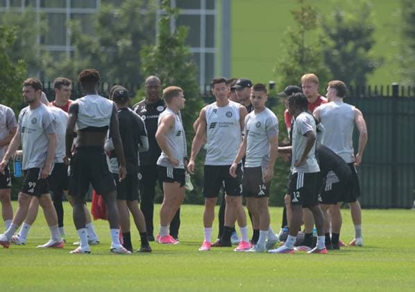 Lewandowski first training with Chicago fire CHICAGO, UNITED STATES - JULY 14: Poland s Robert Lewandowski attends in his first training session with his new club Chicago Fire FC at Endeavor Health Performance Center in Chicago, United States, on July 14, 2026. Jacek Boczarski Anadolu Chicago United States. Editorial use only. Please get in touch for any other usage.  Copyright: x2026xAnadoluxJacekxBoczarskix
