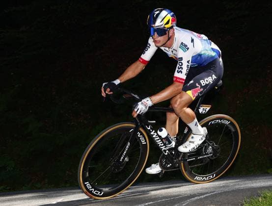German Florian Lipowitz of Red Bull-BORA-hansgrohe pictured in action during the stage 10 of the 2026 Tour de France cycling race, a stage of 167km from Aurillac to Le Lioran, on Tuesday 14 July 2026. The 113th edition of the Tour de France starts on Saturday 4 July in Barcelona, Spain, and will finish in Paris, France on the 26th of July. POOLxLUCAxBETTINI  x181136182x