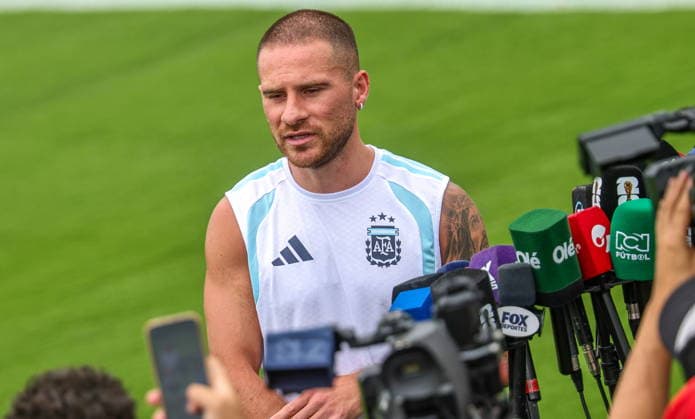 FIFA World Cup, WM, Weltmeisterschaft, Fussball 2026 - Argentina training session Argentina™s national soccer team player Alexis Mac Allister speaks with journalists before a training session of the team in Marietta, Georgia, USA, 14 July 2026. Argentina will face England on 15 July in a FIFA World Cup 2026 semifinals match. Marietta United States  Copyright: xRONALDxWITTEKx