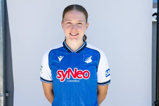 1.BL Frauen, Porträttermin 2026 2027 Jonna van de Velde; TSG 1899 Hoffenheim St. Leon-Rot Förderzentrum St. Leon-Rot Baden-Württemberg Deutschland *** 1st Division Women, Photo Shoot 2026–2027 Jonna van de Velde TSG 1899 Hoffenheim St. Leon Rot St. Leon Rot Training Center Baden-Württemberg Germany Copyright: xNordphotox xMemmlerx
