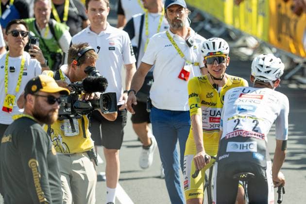 Tour de France 2026, arrivee etape 10 Aurillac > Le Lioran PHOTOPQR LA MONTAGNE Jérémie FULLERINGER ; ; 14 07 2026 ; Tour de France 2026, arrivee etape 10 Aurillac > Le Lioran - Laveissiere, le 14 07 2024, photo Jeremie Fulleringer - CYCLING TOUR DE FRANCE 2026 STAGE 10 Slovenian Tadej Pogacar of UAE Team Emirates XRG pictured in action during the stage 10 of the 2026 Tour de France cycling race, a stage of 167km from Aurillac to Le Lioran, on Tuesday 14 July 2026. France  Copyright: xPHOTOPQR LAxMONTAGNE MAXPPPxJérémiexFULLERINGERx 20260714LMT6875 20260714LMT6939