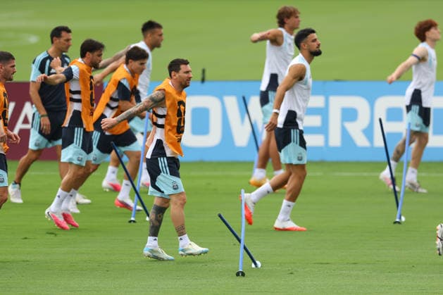 Argentina™s forward Lionel Messi takes part in an MD-1 training session one day ahead of the 2026 World Cup semi- final match between England and Argentina, at Atlanta United FC Training Center, on July 14, 2026 in Marietta, Georgia, United States.¨(Photo by Alejandro PAGNI PHOTOxPHOTO) MARIETTA UNITED STATES *** Argentina™s forward Lionel Messi takes part in a Day 1 training session one day before the 2026 World Cup semifinal match between England and Argentina, at the Atlanta United FC Training Center, on July 14, 2026, in Marietta, Georgia, United States ¨ Photo by Alejandro PAGNI PHOTOxPHOTO MARIETTA UNITED STATES Copyright: xALEJANDROxPAGNIx