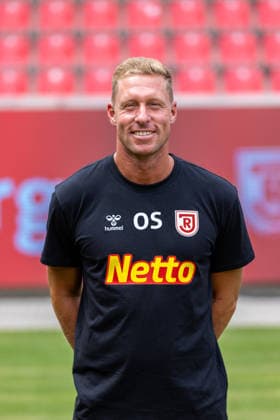 SSV Jahn Regensburg ; 3.Liga, Porträttermin 2026 2027, Oliver Seits (Co-Trainer Analyse); SSV Jahn Regensburg; 3.Liga, Porträttermin 2026 2027, DFL REGULATIONS PROHIBIT ANY USE OF PHOTOGRAPHS AS IMAGE SEQUENCES AND OR QUASI-VIDEO. *** SSV Jahn Regensburg, 3rd Division, Profile Interview 2026–2027, Oliver Seits, Assistant Coach, Analysis of SSV Jahn Regensburg, 3rd Division, Profile Interview 2026–2027, DFL regulations prohibit any use of photographs as image sequences and or quasi-video