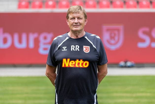 SSV Jahn Regensburg ; 3.Liga, Porträttermin 2026 2027, Reinhold Reisinger (Betreuer); SSV Jahn Regensburg; 3.Liga, Porträttermin 2026 2027, DFL REGULATIONS PROHIBIT ANY USE OF PHOTOGRAPHS AS IMAGE SEQUENCES AND OR QUASI-VIDEO. *** SSV Jahn Regensburg 3rd Division, Photo Shoot 2026–2027, Reinhold Reisinger, Coach, SSV Jahn Regensburg 3rd Division, Photo Shoot 2026–2027, DFL regulations prohibit any use of photographs as image sequences and or quasi-video