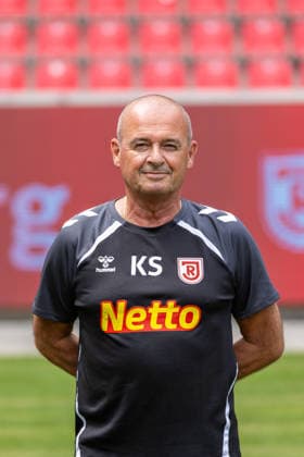 SSV Jahn Regensburg ; 3.Liga, Porträttermin 2026 2027, Klaus-Dieter Schneider (Betreuer); SSV Jahn Regensburg; 3.Liga, Porträttermin 2026 2027, DFL REGULATIONS PROHIBIT ANY USE OF PHOTOGRAPHS AS IMAGE SEQUENCES AND OR QUASI-VIDEO. *** SSV Jahn Regensburg, 3rd Division, Photo Shoot 2026–2027, Klaus Dieter Schneider, Coach, SSV Jahn Regensburg, 3rd Division, Photo Shoot 2026–2027, DFL regulations prohibit any use of photographs as image sequences and or quasi-video