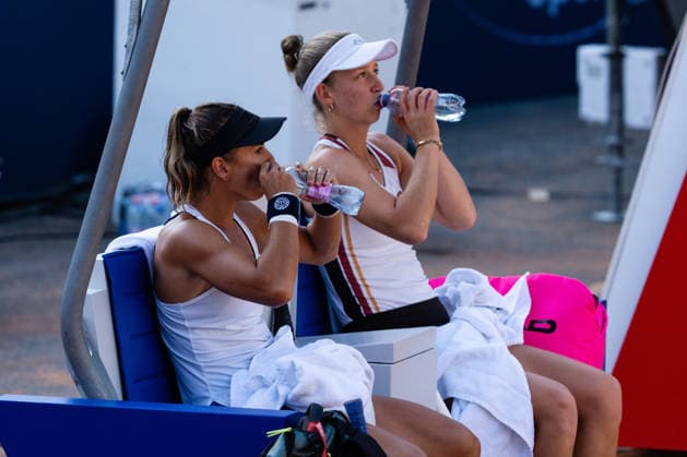 TENNIS - WTA, Tennis Damen Generali Open Ladies Kitzbuehel KITZBUEHEL,AUSTRIA,14.JUL.26 - TENNIS - WTA Tour, Generali Open Ladies Kitzbuehel. Image shows Julia Grabher and Sinja Kraus (AUT).  GEPAxpictures xJulioxArellano