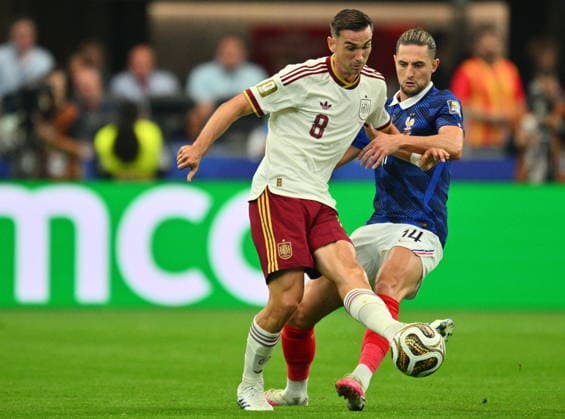 FIFA World Cup, WM, Weltmeisterschaft, Fussball 2026 semifinals - France vs Spain Fabian Ruiz of Spain (L) and Adrien Rabiot of France in action during the FIFA World Cup 2026 semifinals match France against Spain, in Dallas, USA, 14 July 2026. DALLAS United States  Copyright: xSAMxWASSONx