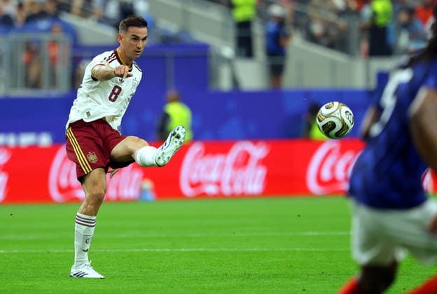 FIFA World Cup, WM, Weltmeisterschaft, Fussball 2026 semifinals - France vs Spain Fabian Ruiz of Spain in action during the FIFA World Cup 2026 semifinals match France against Spain, in Dallas, USA, 14 July 2026. DALLAS United States  Copyright: xCHRISTOPHERxNEUNDORFx