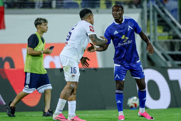 Football - UEFA Champion™s League - 1st qualifying round - PFC Levski vs Borac Banja Luka - 14.07.2026 SOFIA, BULGARIA - JULY 14: Aldair, 21 of PFC Levski and Sebastian Herrera, 16 of FK Borac (Banja Luka) during the UEFA Champion™s League 2026 27 Qualifying Round first leg match between PFC Levski vs FK Borac (Banja Luka) at Georgi Asparuhov Stadium on July 14th, 2026 in Sofia, Bulgaria. Copyright: xYulianxTodorovx